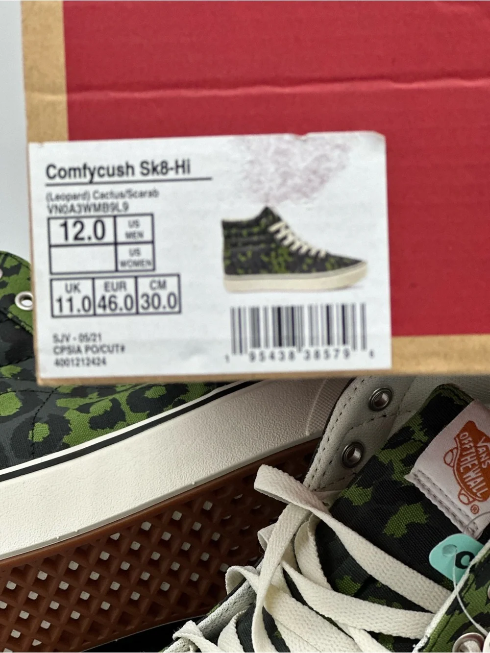Vans Sk8-Hi Sneakers in Green and Black Leopard Print